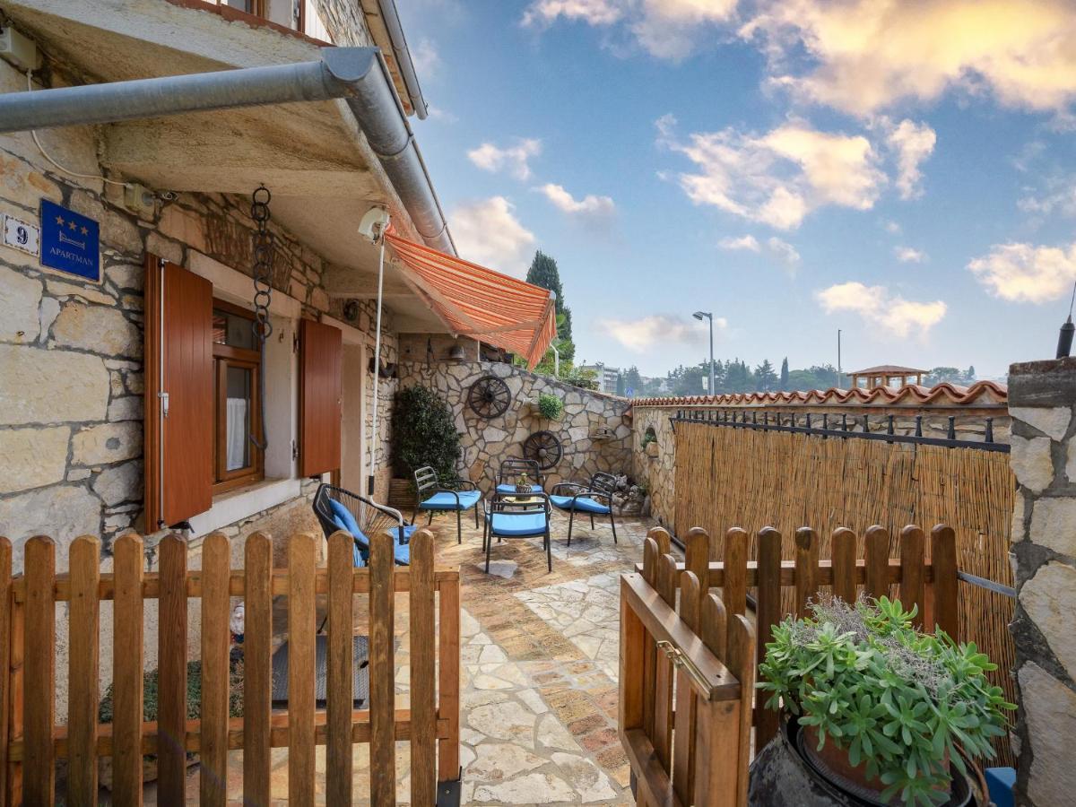 Casa Astrid By The Sea In Porec Luaran gambar