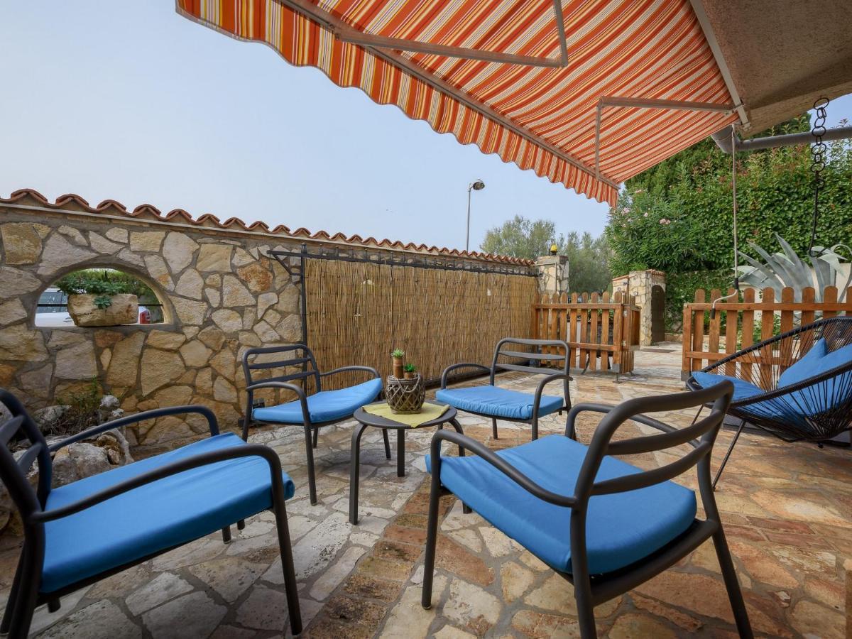 Casa Astrid By The Sea In Porec Luaran gambar