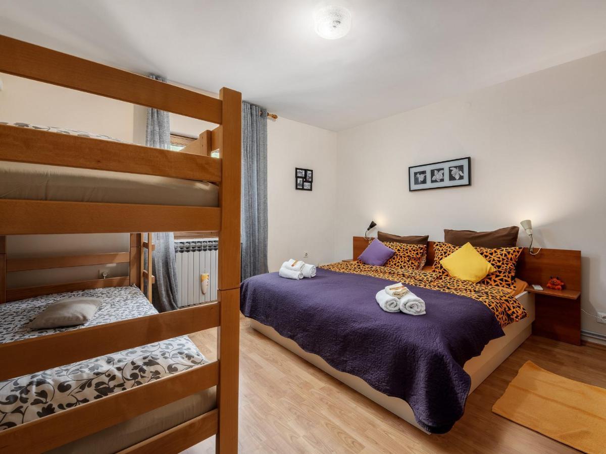 Casa Astrid By The Sea In Porec Luaran gambar