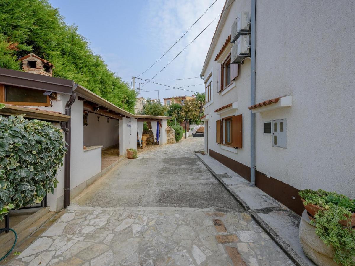 Casa Astrid By The Sea In Porec Luaran gambar